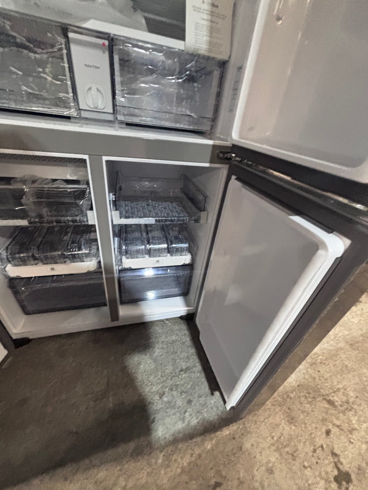 } New open box 📦 Samsung - 36 in. Wide Bespoke 23 Cu. Ft. 4-Door Flex French Door Counter Depth Refrigerator with Beverage Center - Stainless steel working 💯 with warranty #SCD23NB