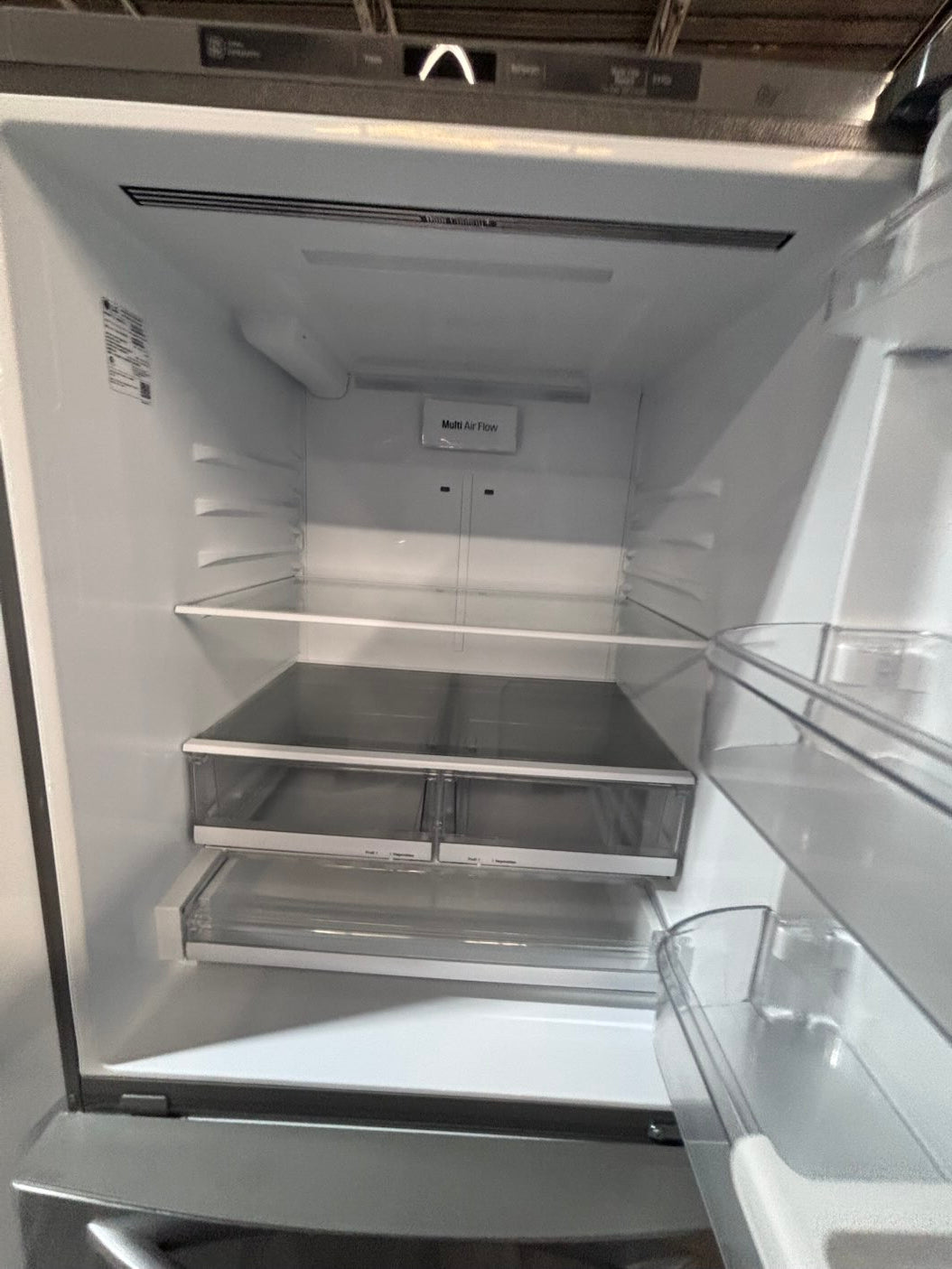 } LG 33” x68 1/2 height x 30”depth bottom freezer fridge   ,stainless steel. used-like new , refurbished #BFLG151B