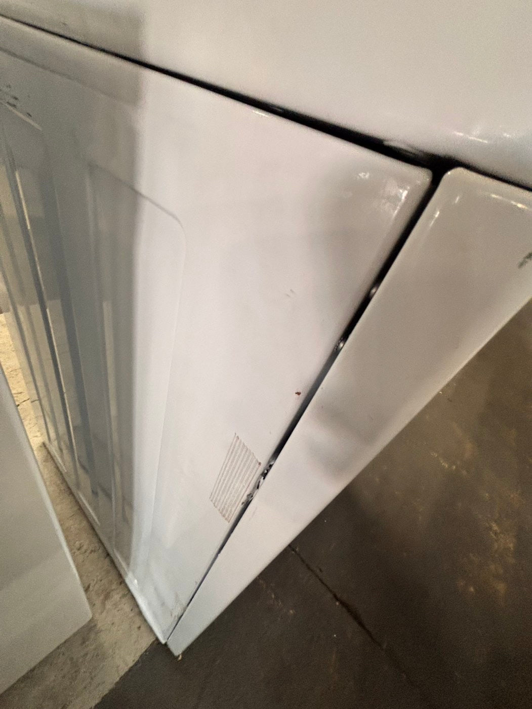 >new open box 📦 Frigidaire stacked laundry center Electric 220v washer & dryer unit in white 27" #LWR28B