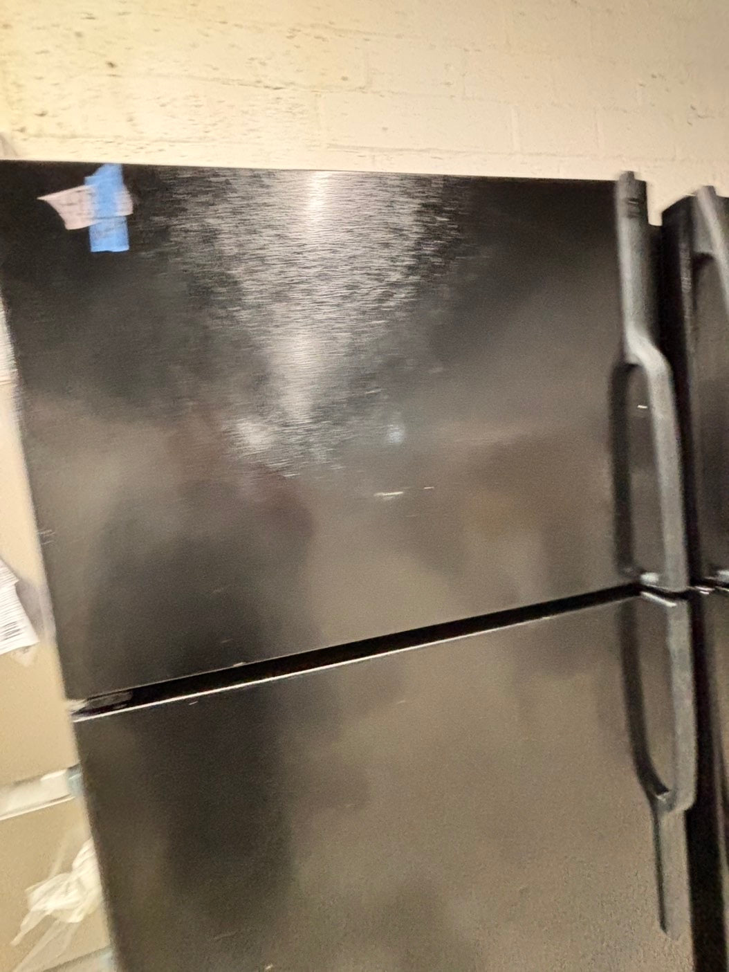 >GE  33” Top freezer fridge   With ice maker inside ,black  used-refurbished #RG21QB