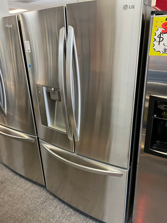 Used | Refurbished Le french door refrigerator stainless steel w/Ice water dispenser 36" # RF506ZL
