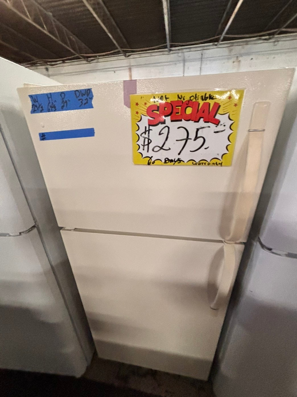 >sale🎈frigidaire 29” 17cu.ft -top freezer refrigerator off white color   -used refurbished 30” #TY22RB