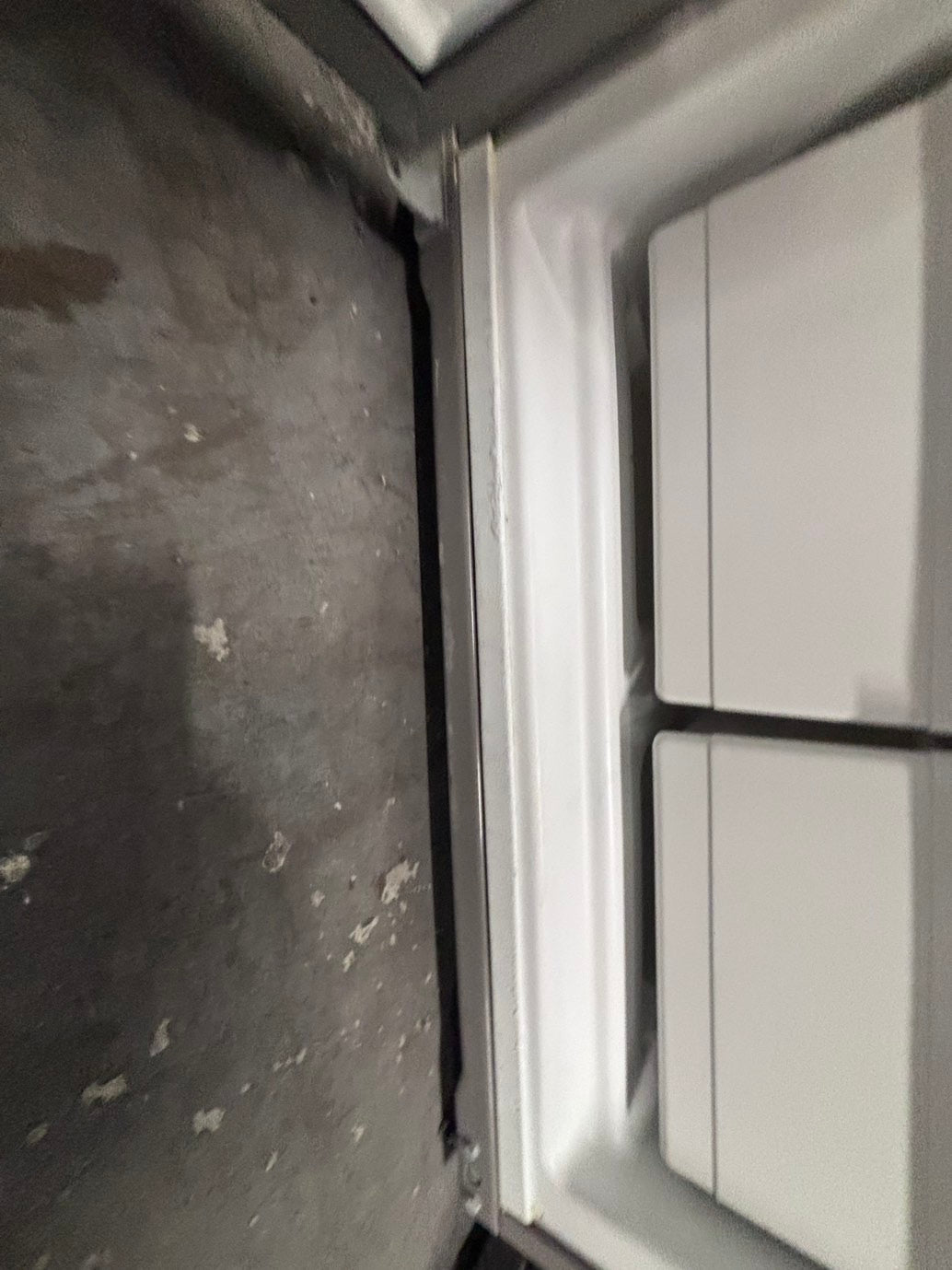>*28” whirlpool top freezer fridge stainless steel  used-refurbished #FFQX4RB