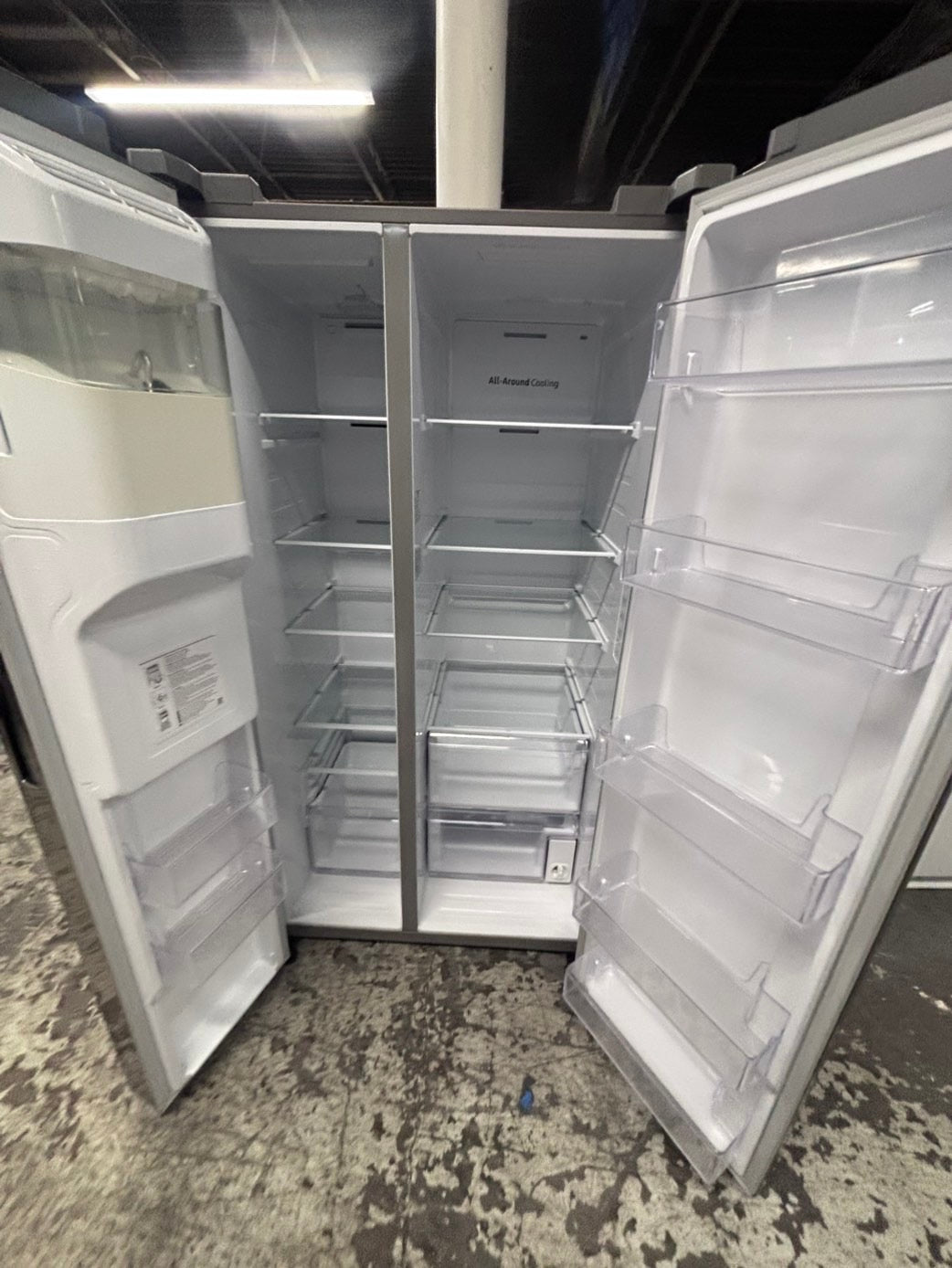 >*July 4th sale🇺🇸🔥Side x side  Refrigerator stainless steel with ice maker & water dispenser /. 36’’used-Refurbished. Item number  #RF66012B