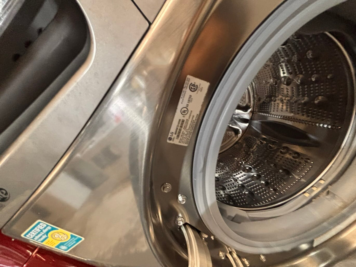 } special🎉LG  washer & dryer set electric 220v front load stackable or side by side - sensor dry , working 💯  with warranty , in silver color   #SPGC16SET