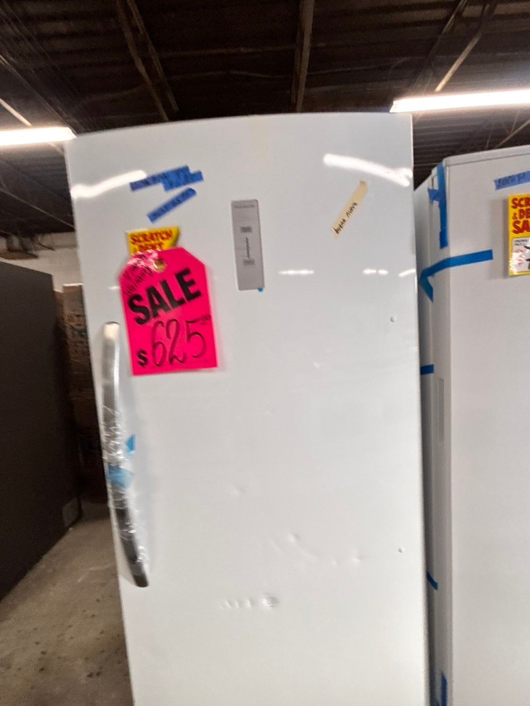 Open box 📦 scratch & dent 33’”in. 20 cu. ft. Garage Ready Freezer in White with Temperature Alarm and Auto-Close Door, ENERGY STAR #FZR43SBB