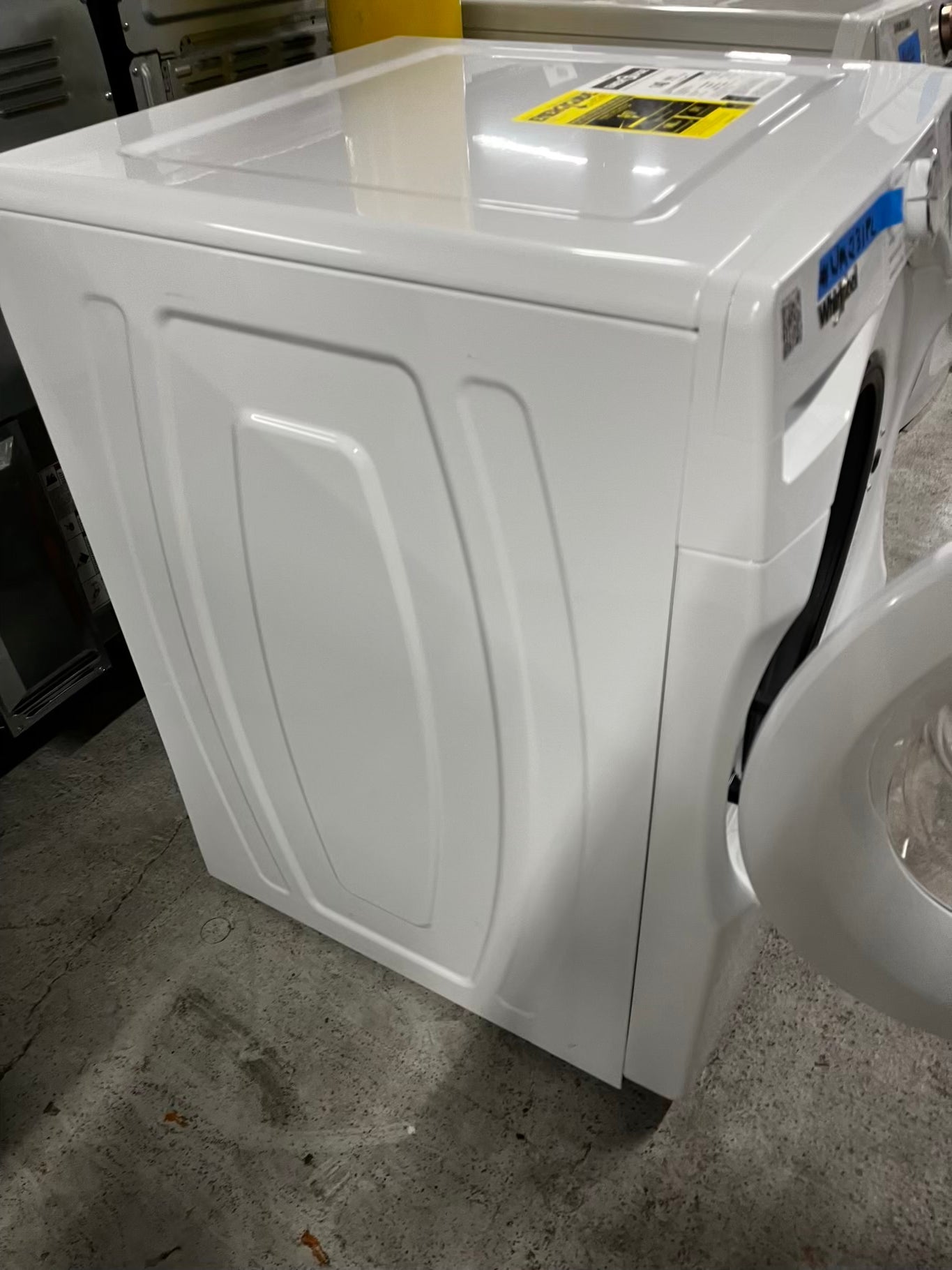 Open Box 📦 scratch & dent - Whirlpool
4.5 cu. ft. High Efficiency White Stackable Front Load Washing Machine with Load & Go XL Dispenser #WM231PL