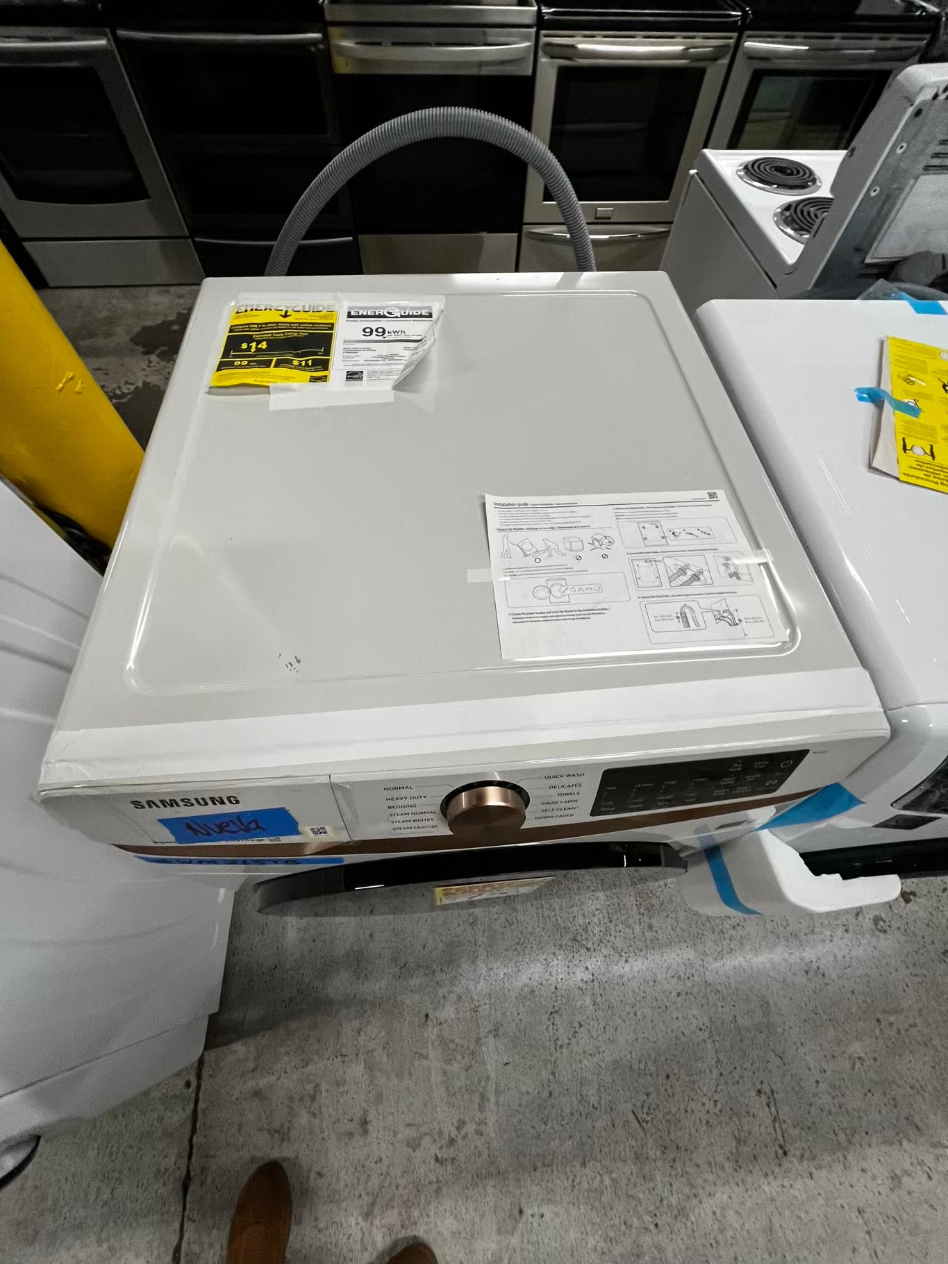 -Open Box 📦 Scratch & Dent Samsung 5 cu. ft. Extra Large Capacity Smart Front Load Washer in Ivory White with Super Speed Wash and Steam | stock number #WM315TB