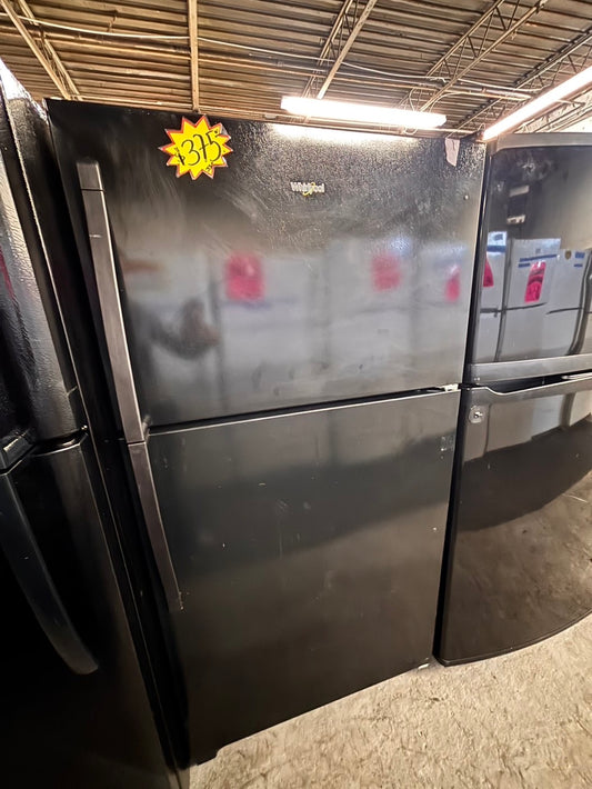 >whirlpool 33” Top freezer fridge  ,black  used-refurbished #RRY33QB