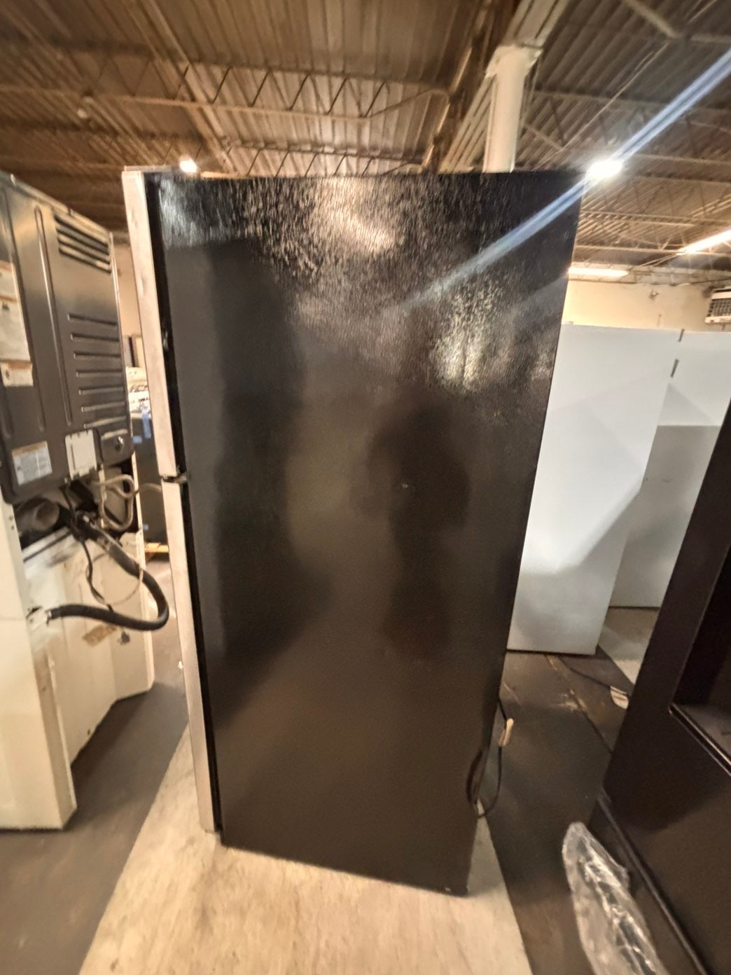 >*frigidaire  top freezer refrigerator stainless steel used-refurbished 30"x 681/2h #RF21RB