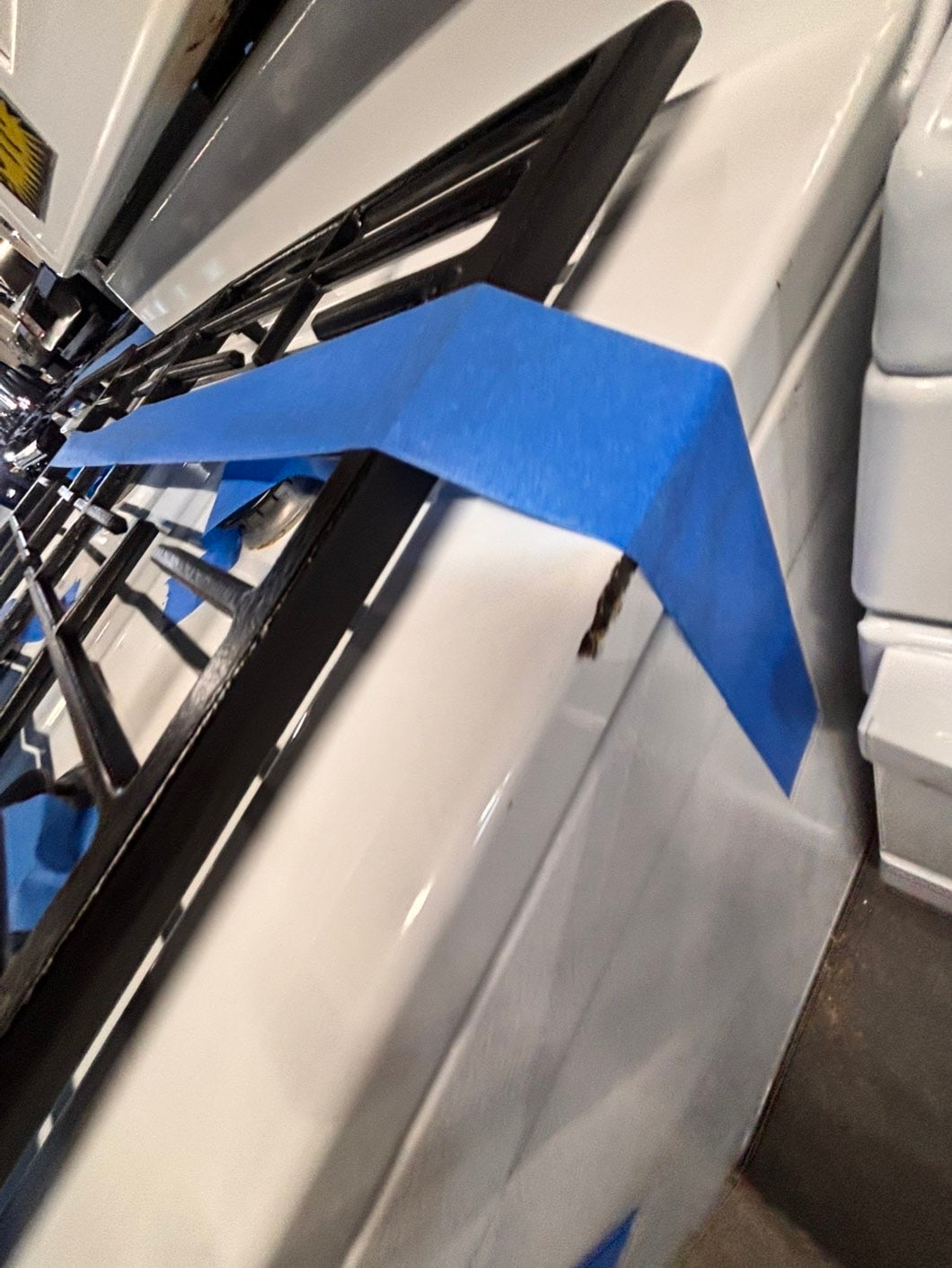 >Whirlpool Gas stove  oven  4Burner broil & bake 30” white used-refurbished #AWPDAB