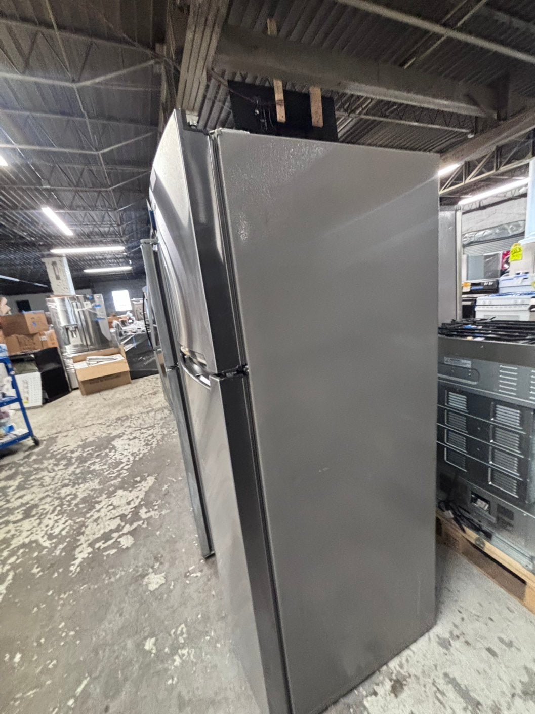 >*28” whirlpool top freezer fridge stainless steel  used-refurbished #FFSA3RB