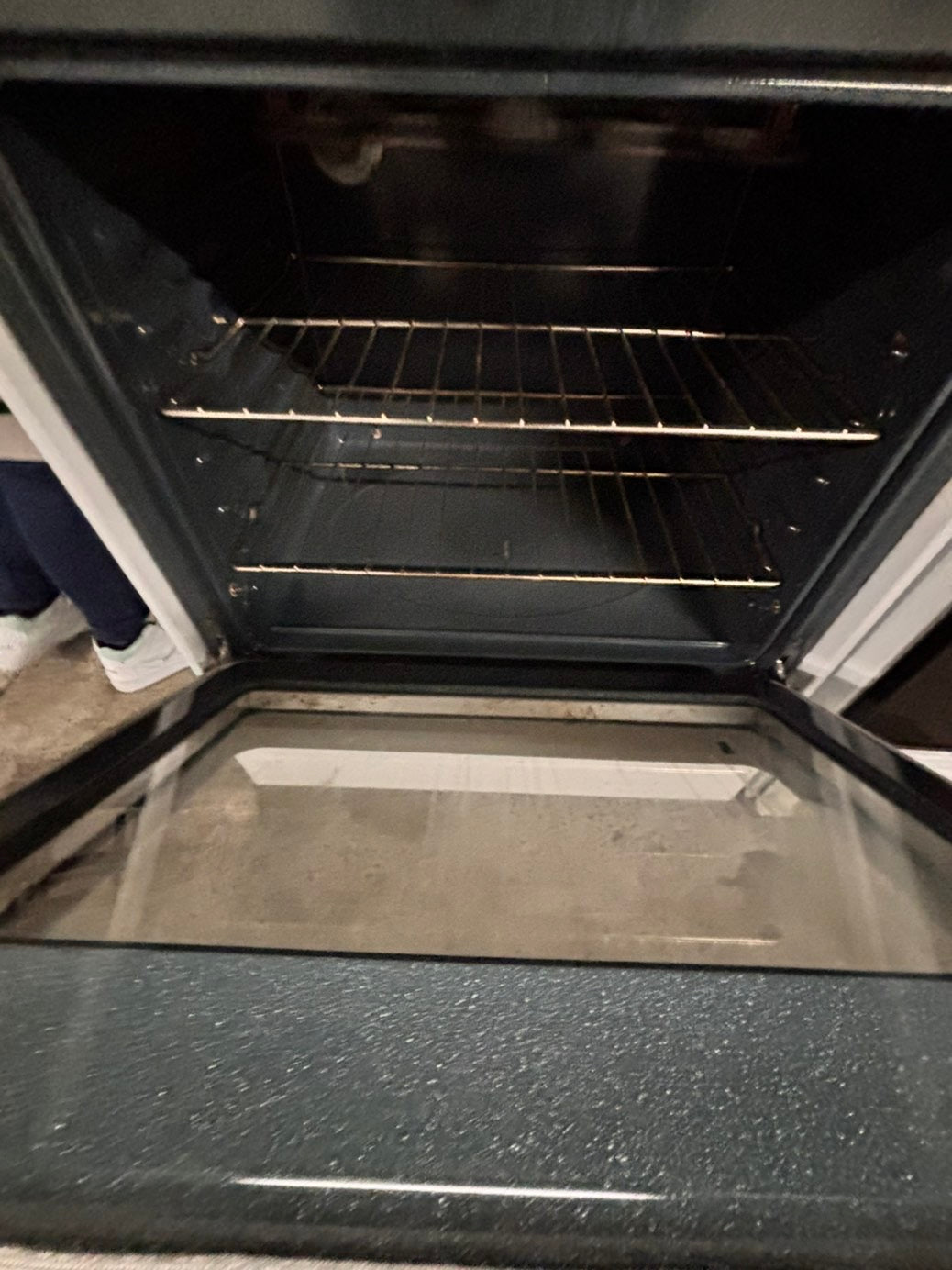 >on sale🔥GE Glass Top electric stove white bake broil 4 burner Self clean 30” off white Refurbished #WGW96B