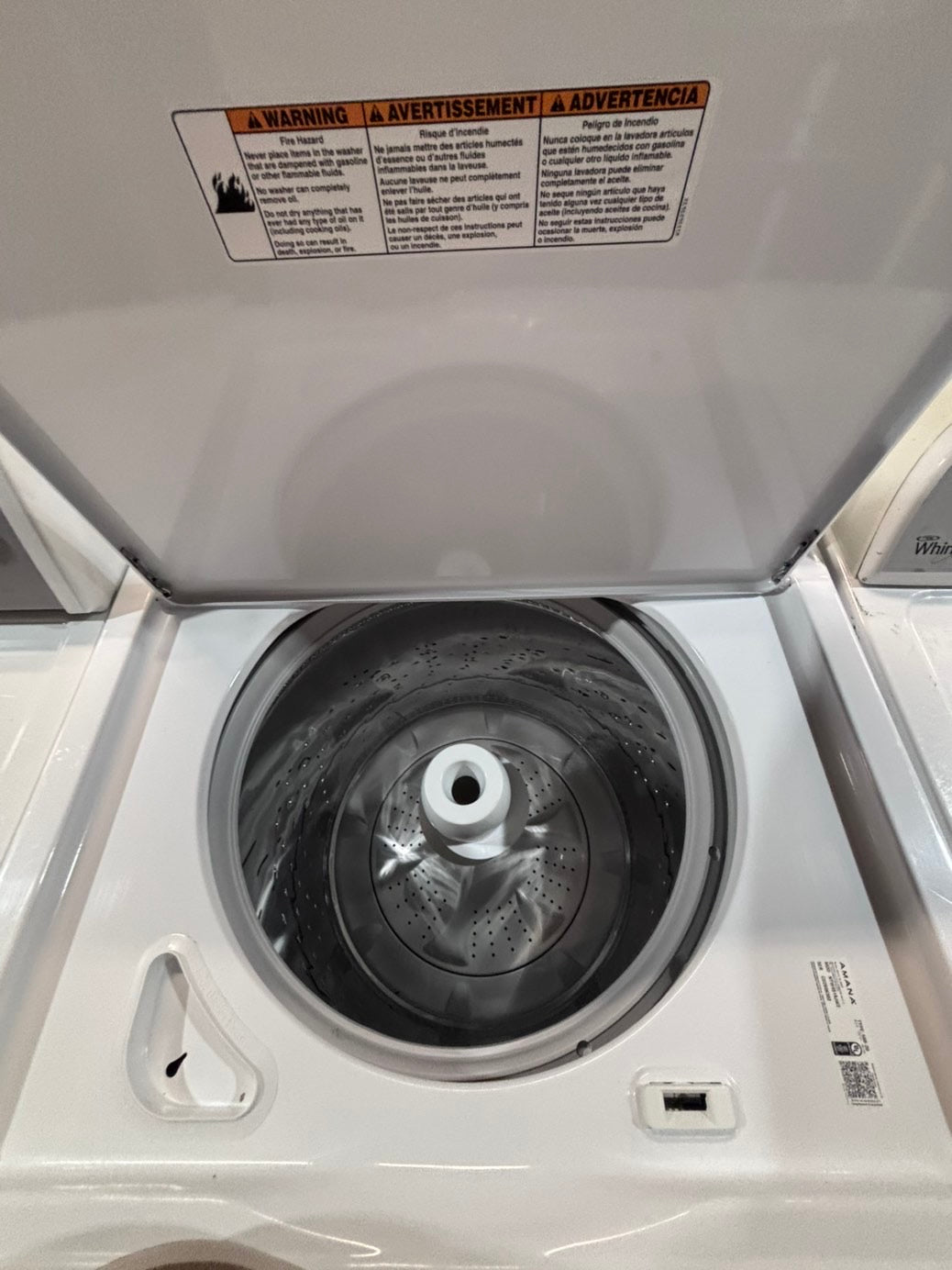 >*Amana  Top load washing machine large capacity w agitator 27" in good condition,used-Refurbished #WP3BYQB
