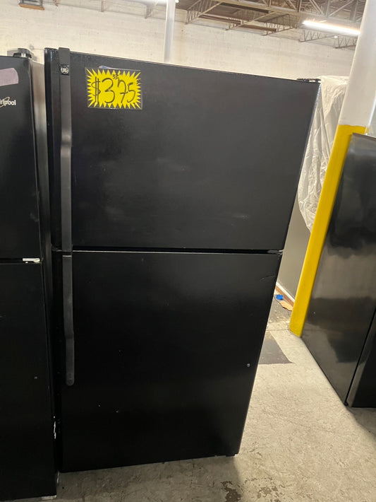 = Ge 33” Top freezer fridge  black refurbished #RFTB67B