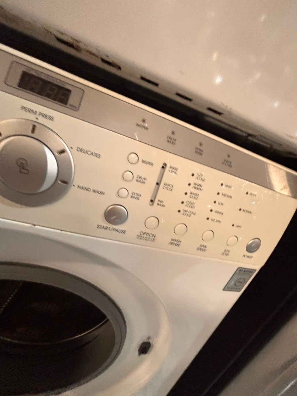 >* special🎉LG washer & dryer set electric 220v front load stackable or side by side - sensor dry in white  #WEZ15SET