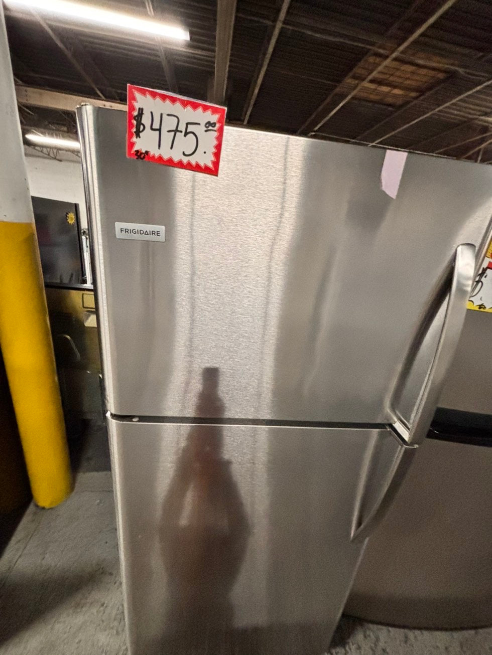 >Frigidaire 21cu.ft -top freezer refrigerator stainless steel -used refurbished 30” #RFF916B