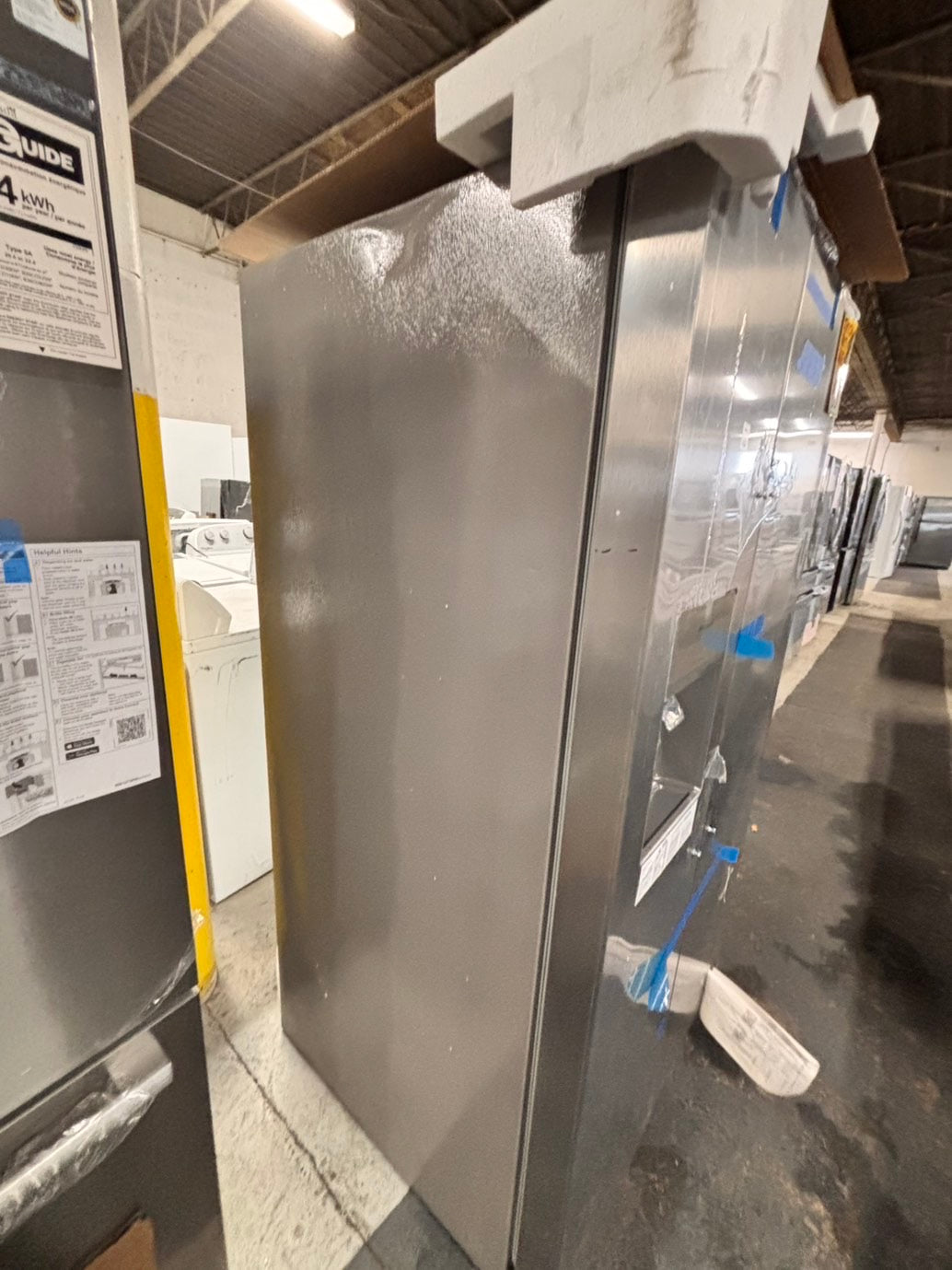 >newOpen Box 📦 | scratch & dent Frigidaire full size  36”in. Side-by-Side Refrigerator in Stainless Steel with iced maker & water dispenser #RF261FB