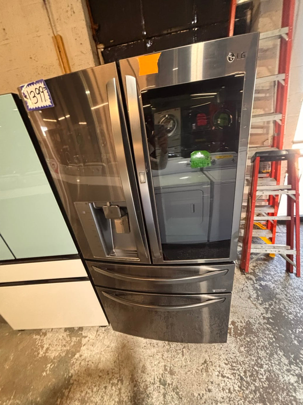 }}LG four door Refrigerator french doors full size 36”x 69” x 32”depth   black stainless steel w/ ice water dispenser great condition 36" used-refurbished #LGFBS324B