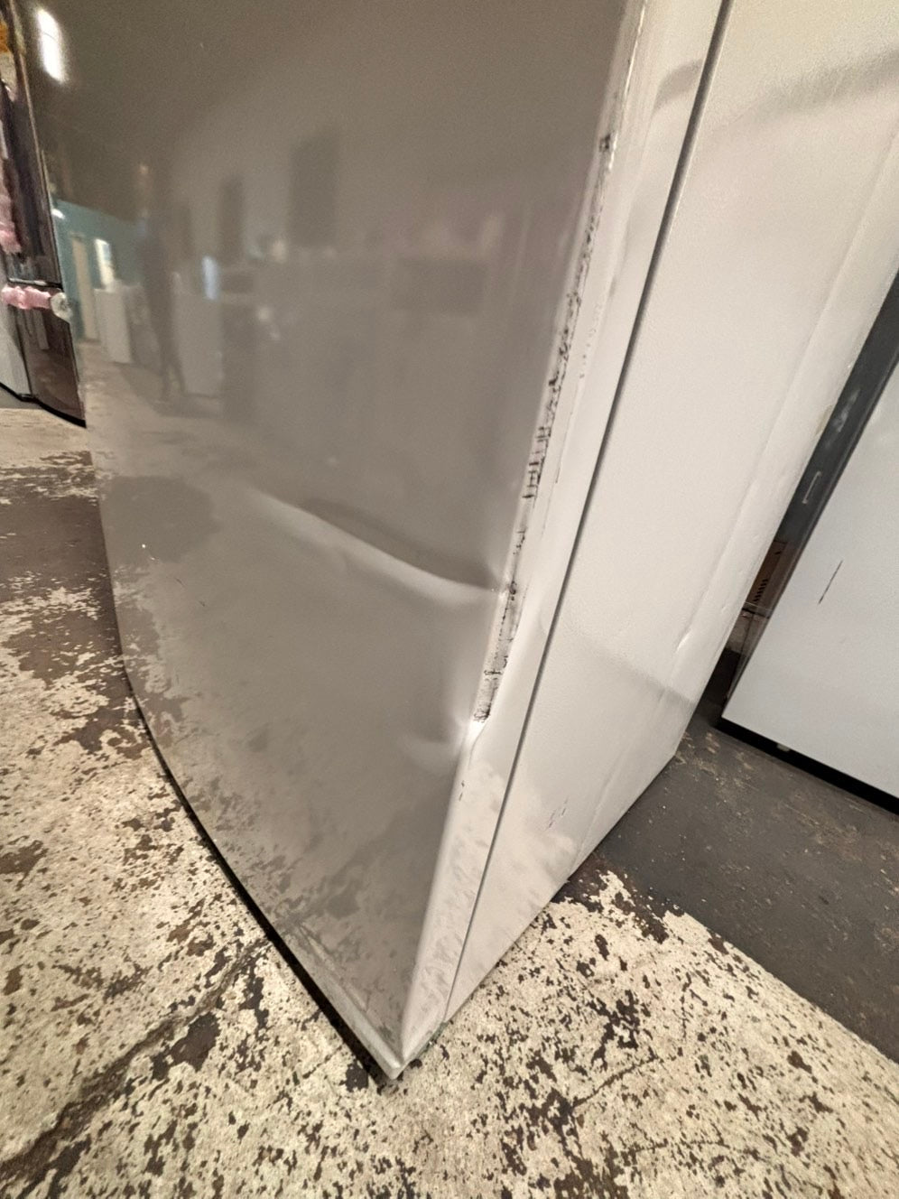 >Open box 📦 New scratch & dent Frigidaire 30” in. Top Freezer Refrigerator in white color  #RSD55B