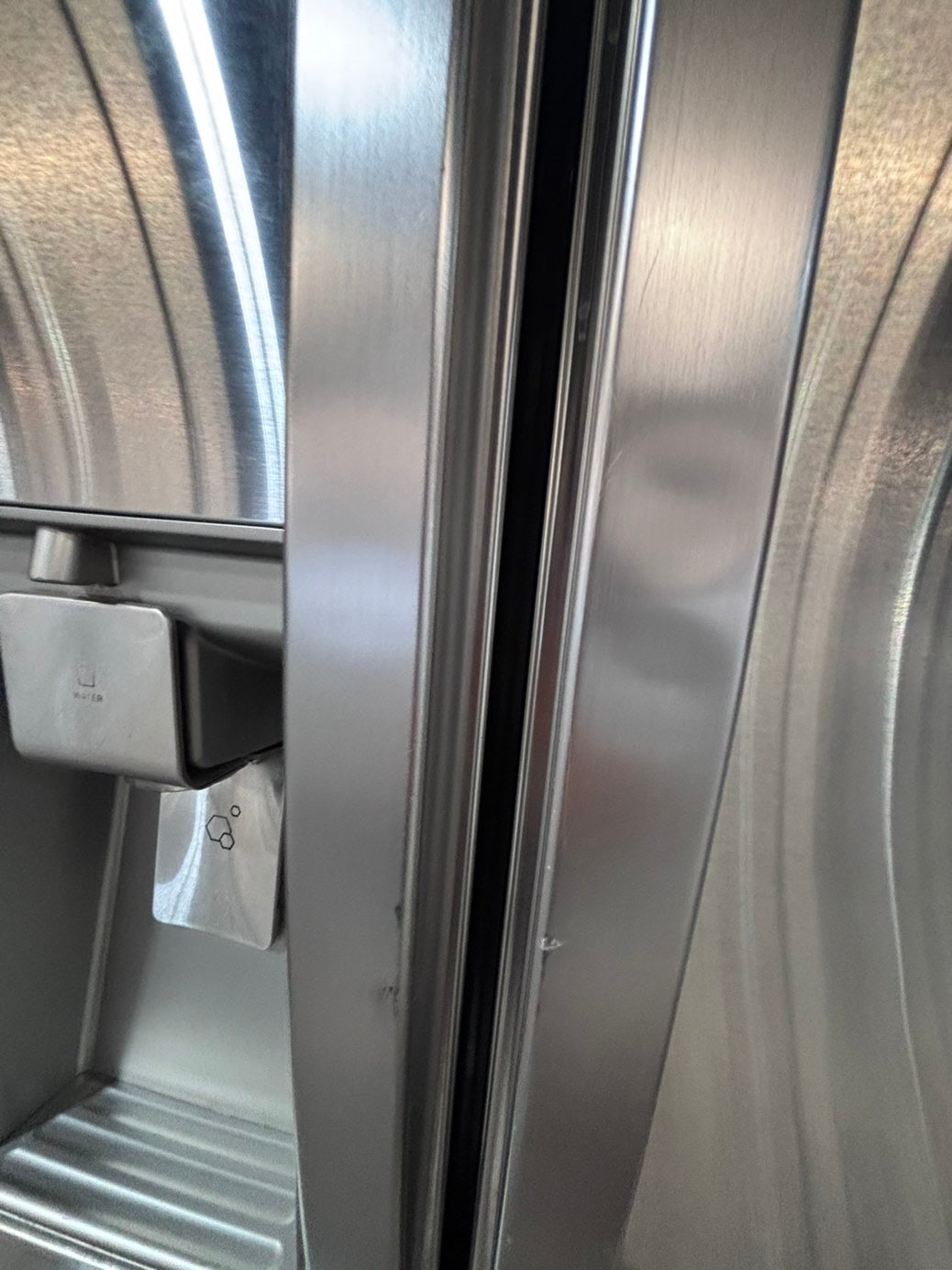 >>special price 💥LG  French door Refrigerator counter depth stainless steel w/ ice water dispenser great condition 36" used-refurbished #KVVF14B