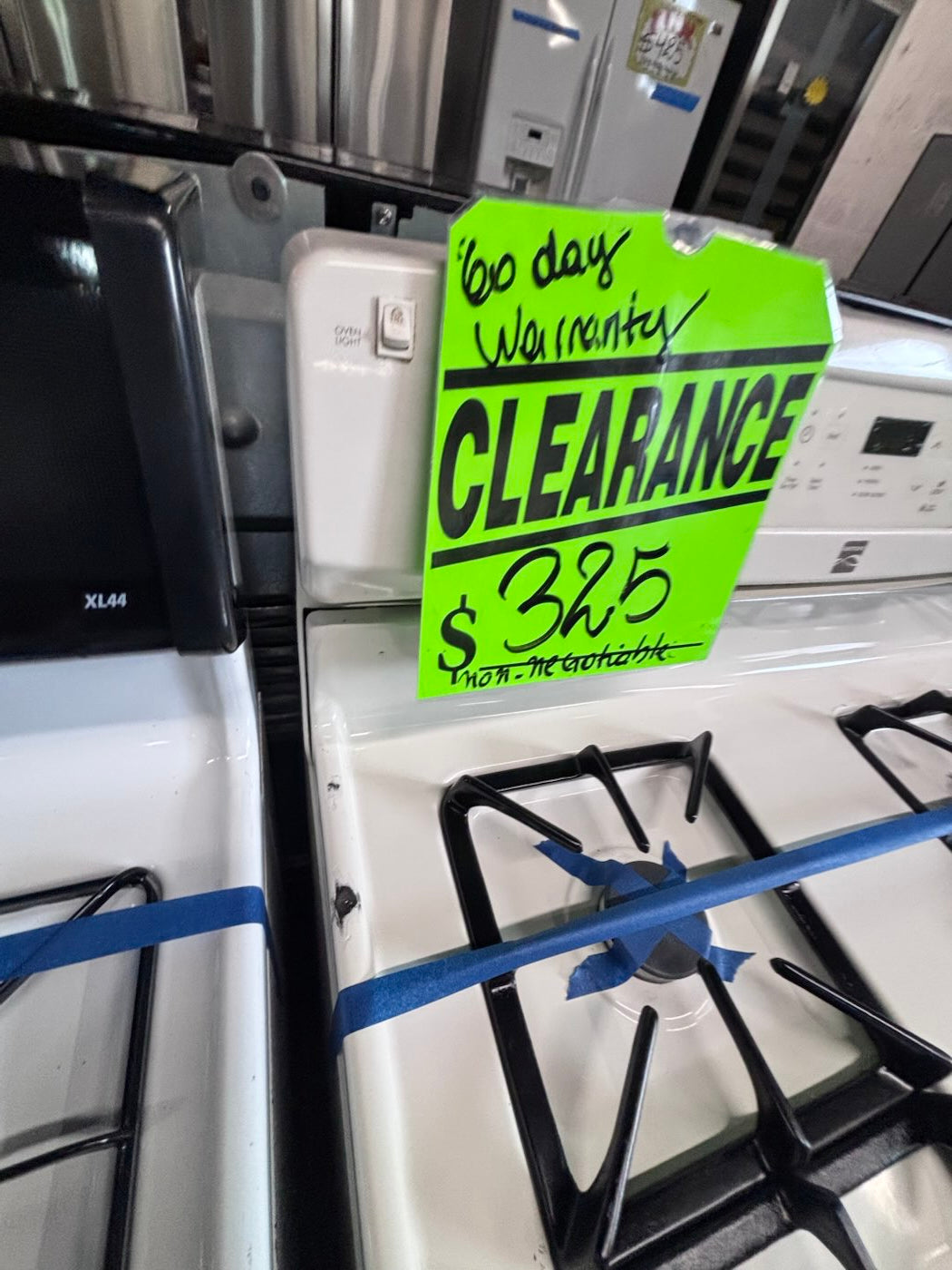 }sale🔥Kenmore  Gas range 4 burner bake broil Hi/Lo self clean in off white working 💯 with warranty ,used-Refurbished 30” #KG66D7B