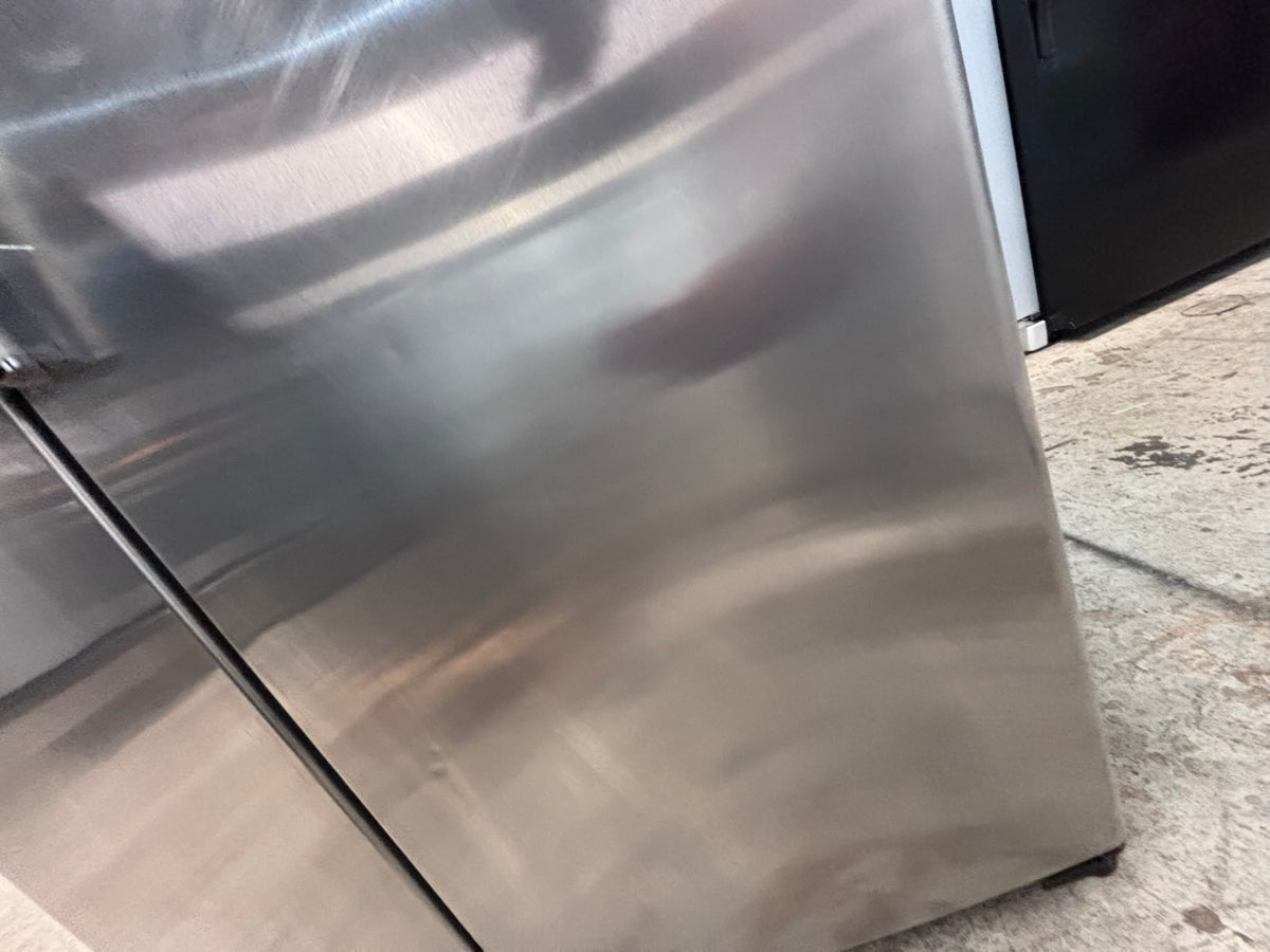 } GE Side x side  36”x 69”h x 29depth ,Refrigerator slate  with ice maker & water dispenser /. 36” 26cu.ft  working 💯  with warranty  used-Refurbished. Item number  #RF26Z14B