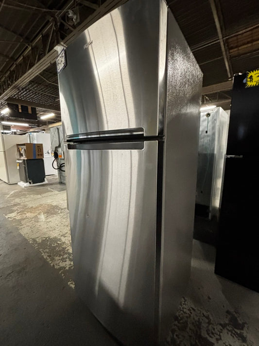 - Whirlpool top freezer refrigerator stainless steel 28" counter depth #RFW501UB