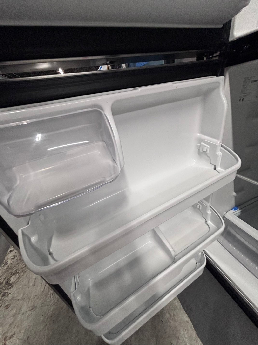 >Frigidaire 21cu.ft -top freezer refrigerator stainless steel -used refurbished 30” #RFH916B