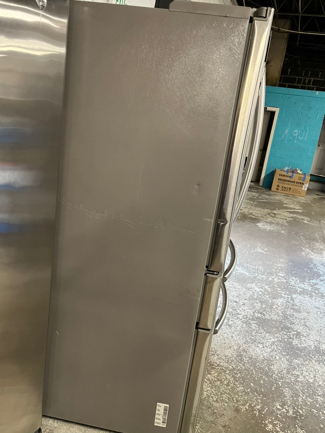 *🔥Black Friday Deal🔥Samsung 33” 4- door Refrigerator stainless steel w/ ice water dispenser 33" #RF36NB