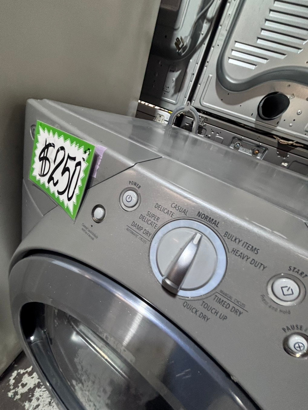 >*whirlpool sensor Dry front load stackable electric 220v dryer in gray color used-refurbished 27" #DWG7G6B