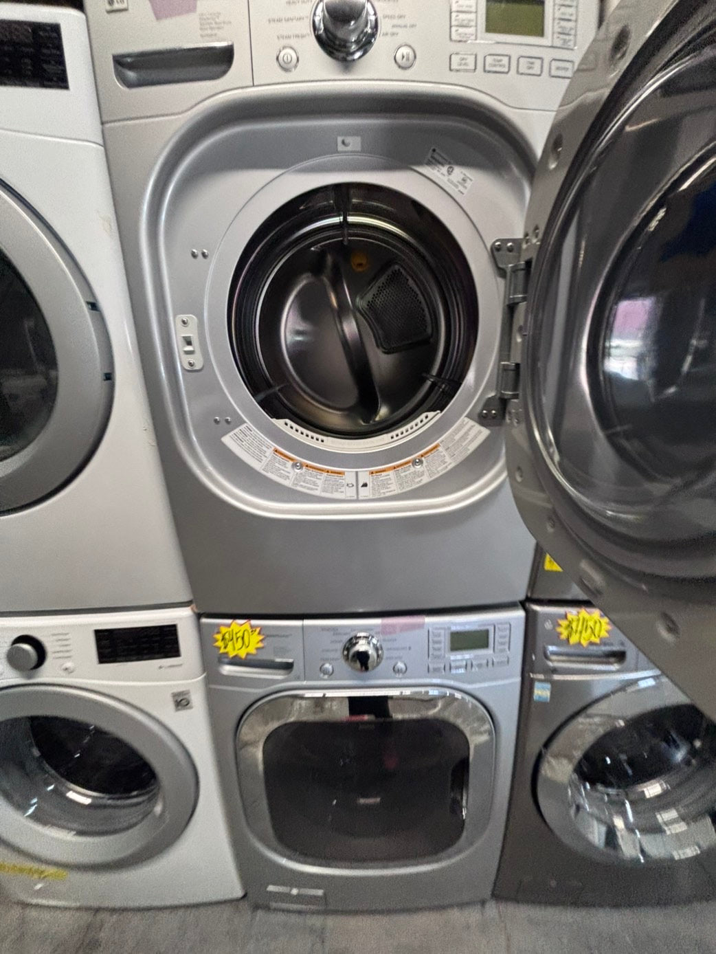 >* July 4th special 🔥🇺🇸LG large capacity washer & dryer set electric 220v front load stackable or side by side - sensor dry in gray  #WERR6SET