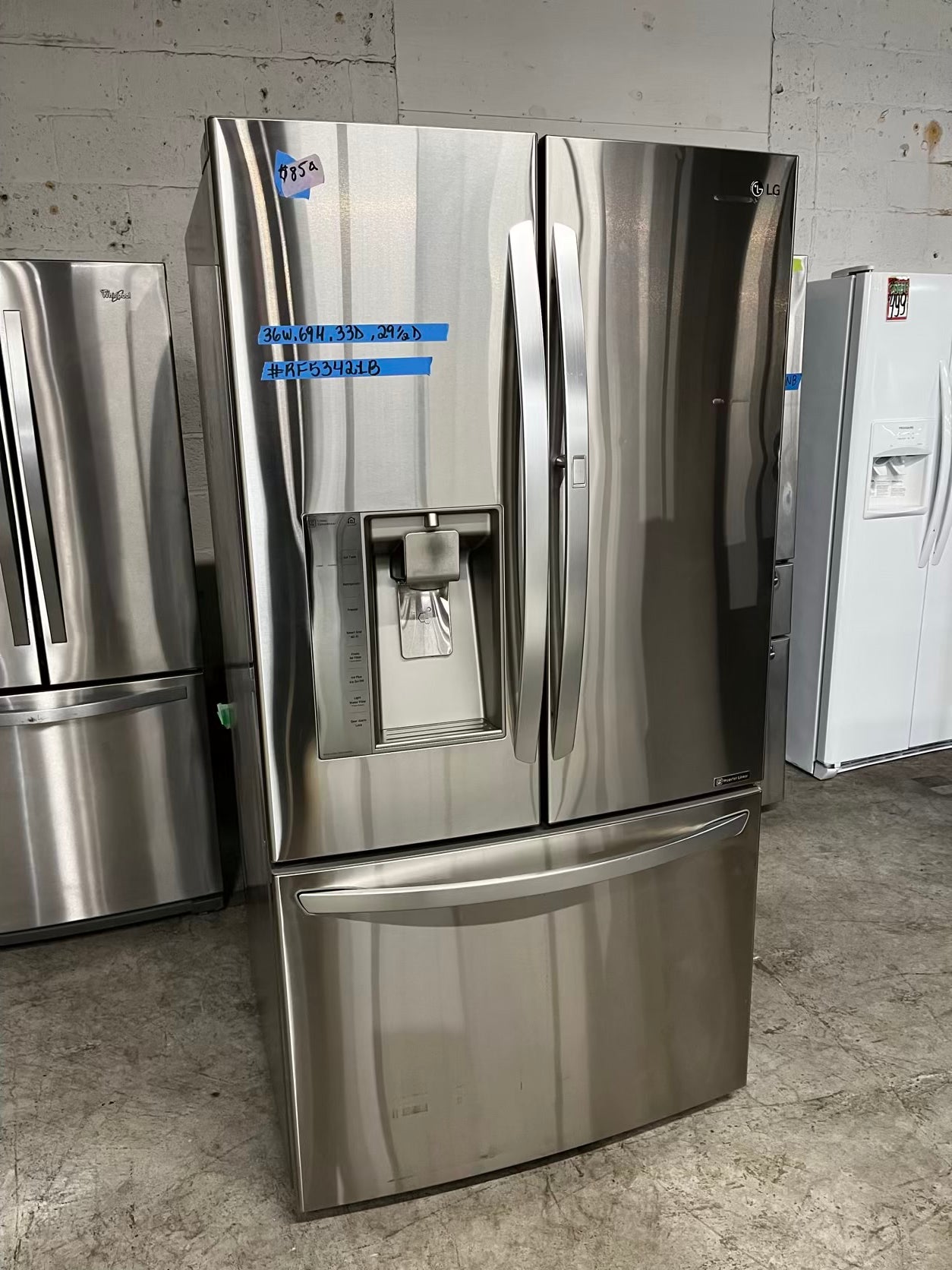 LG French door Refrigerator stainless steel Showcase w/ ice water dispenser 36" #RF53421B