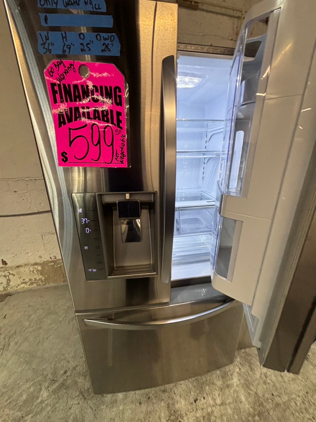 >*special price 💥LG instaview door-in door French door Refrigerator counter (ice maker & water doesn’t work) doesn’t affect on the others functions.   used-refurbished #KLCVF14B