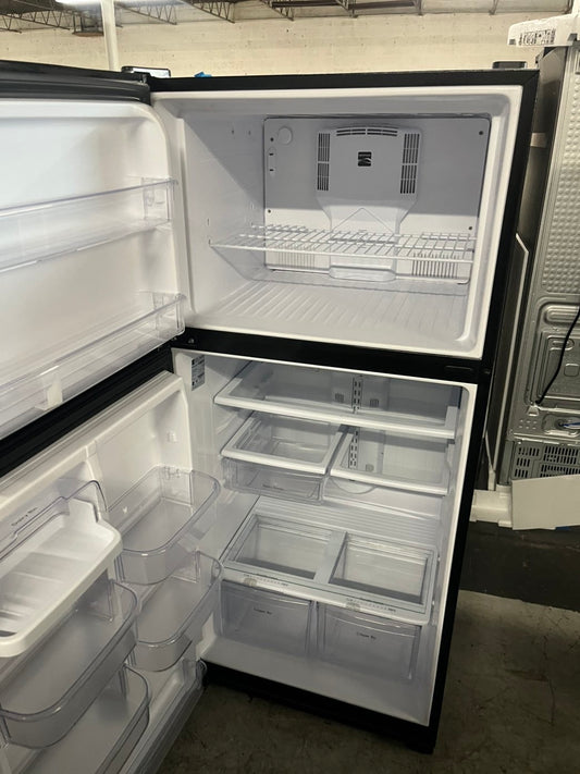 =Kenmore  30”Top freezer fridge black refurbished #RFKTP23B