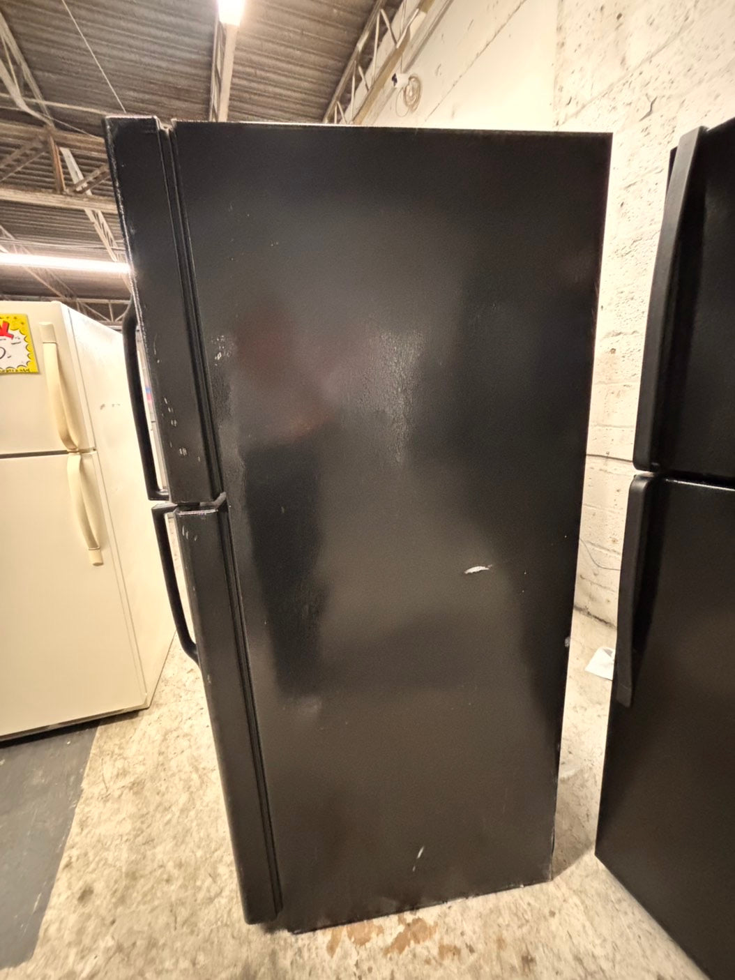 >GE  33” Top freezer fridge   With ice maker inside ,black  used-refurbished #RG21QB