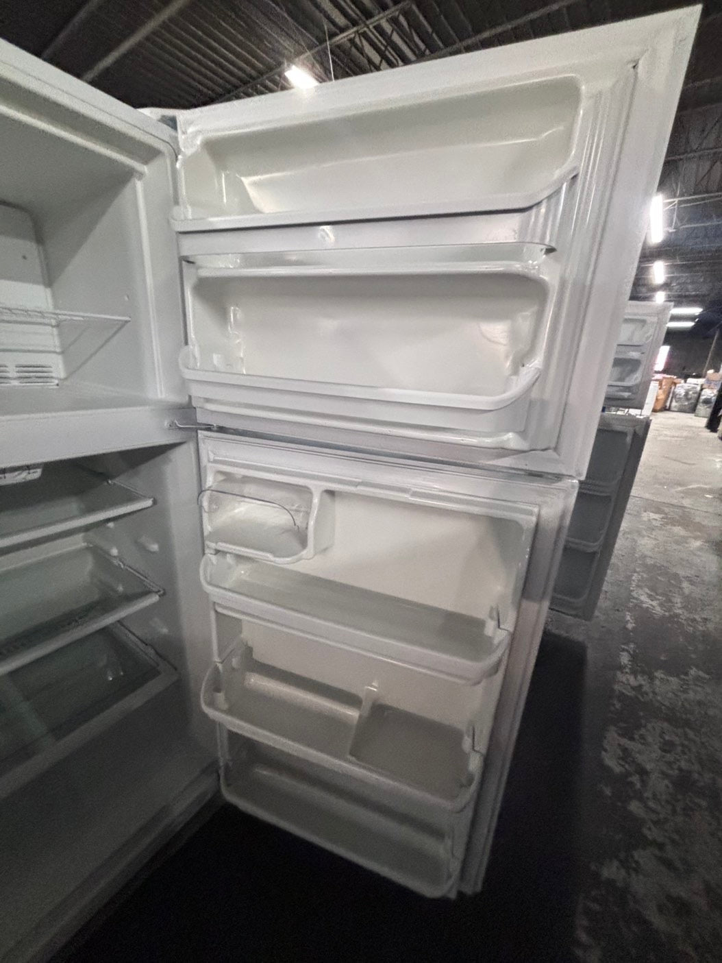 >Frigidaire 21cu.ft -top freezer refrigerator white used refurbished 30” #RFKWHB