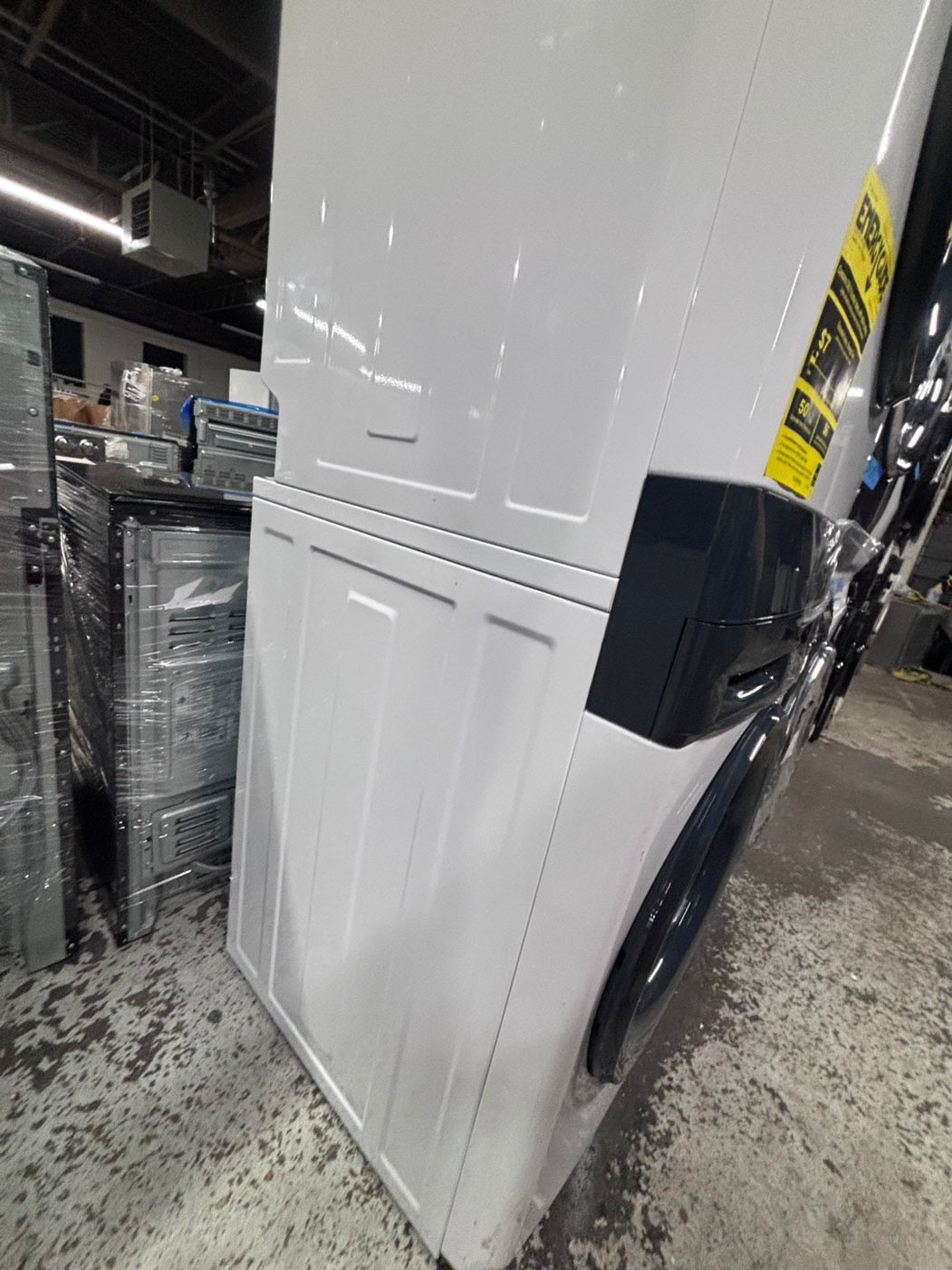 >new Open Box 📦 Electrolux electric 27” wash-tower (washer & dryer) large capacity one unit staked #AED940B