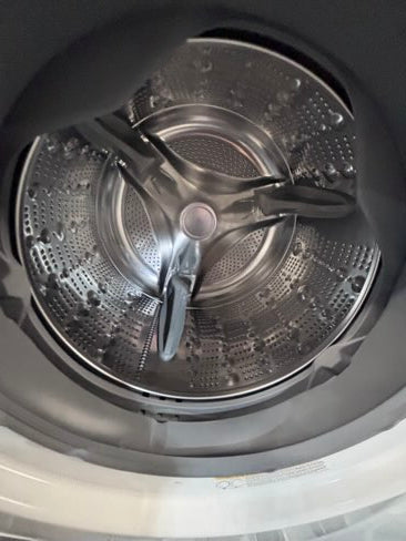 }gas LG white washer & gas dryer set front load stackable or side by side  27” in used Gas  used-Refurbished #GWD46B