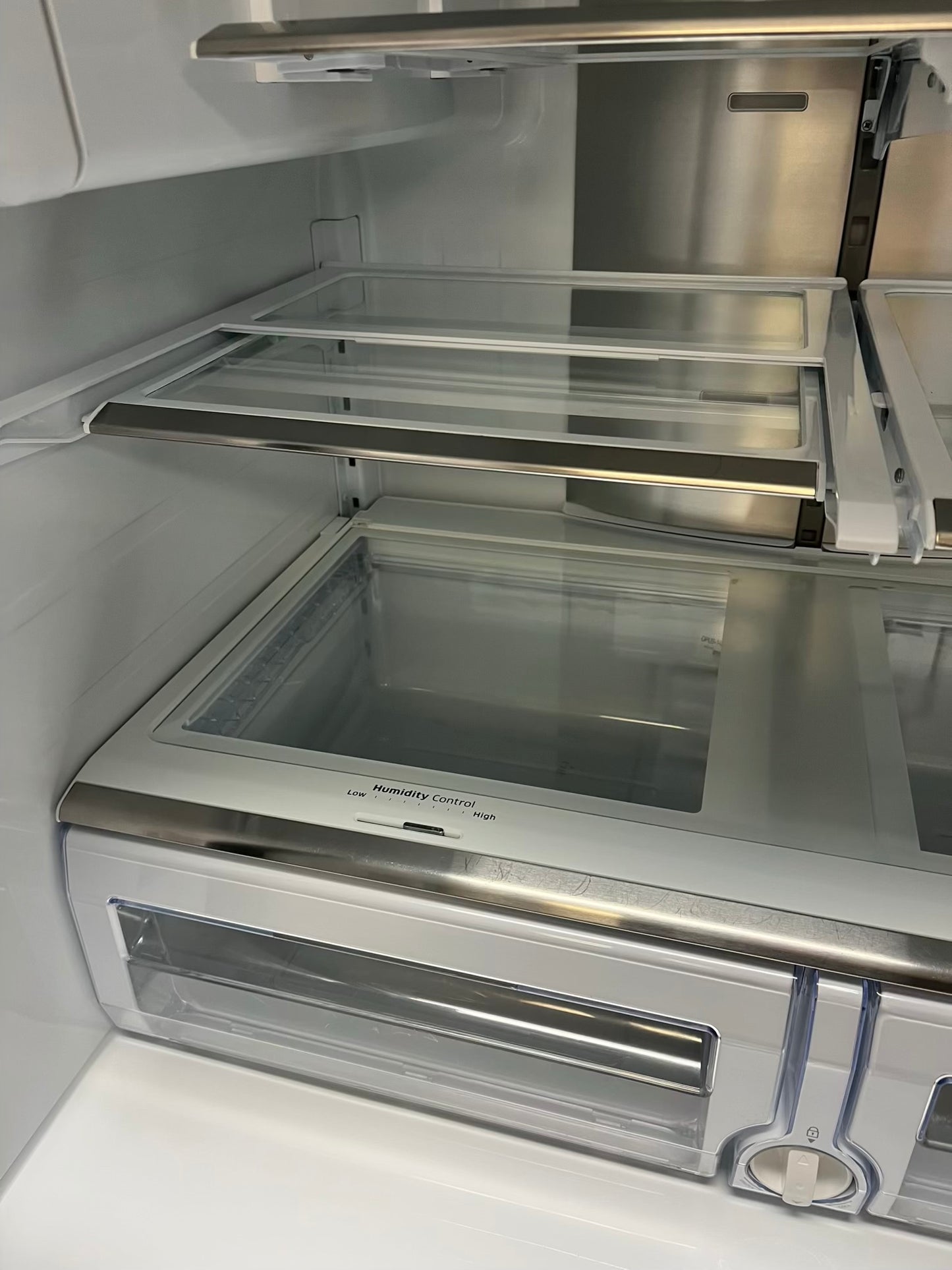 Samsung Four door refrigerator Showcase Slate stainless steel w/ice water dispenser 36" Refurbished #RF736EB