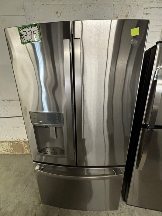 Used | Refurbished 22cu.ft -GE counter depth french door refrigerator stainless steel w/ice water dispenser 36" #RF6311b