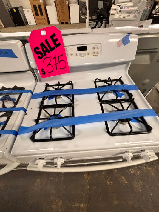 >GE Gas range 4 burner bake broil Hi/Lo self clean in white used-Refurbished 30” #GERR6TB