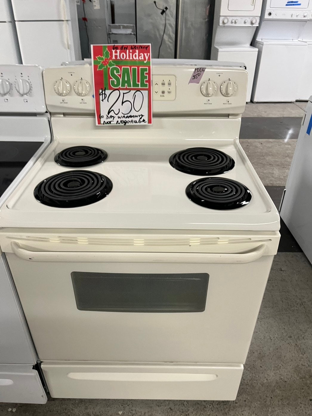 🎁🎄Holiday Sale‼️ kenmore white off  electric coil top electric range coil 220v 4 burner Refurbished in bake Broil self clean 30" #ERCC42B