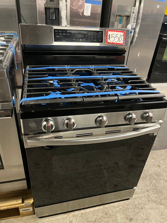 =Samsung Air fry Bake Roast keep warm gas stove 5 burner bake broil i/lo in black & silver -used-Refurbished 30” #GSTVA24B
