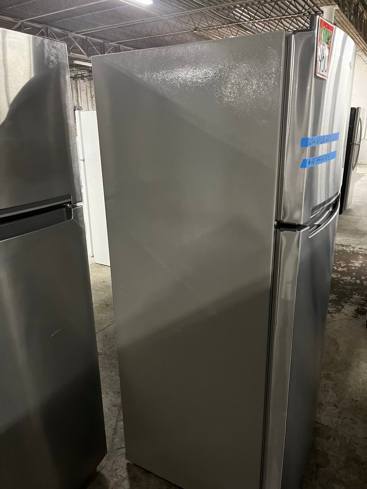 Whirlpool 28”top freezer refrigerator stainless steel 28" counter depth #RF394678B