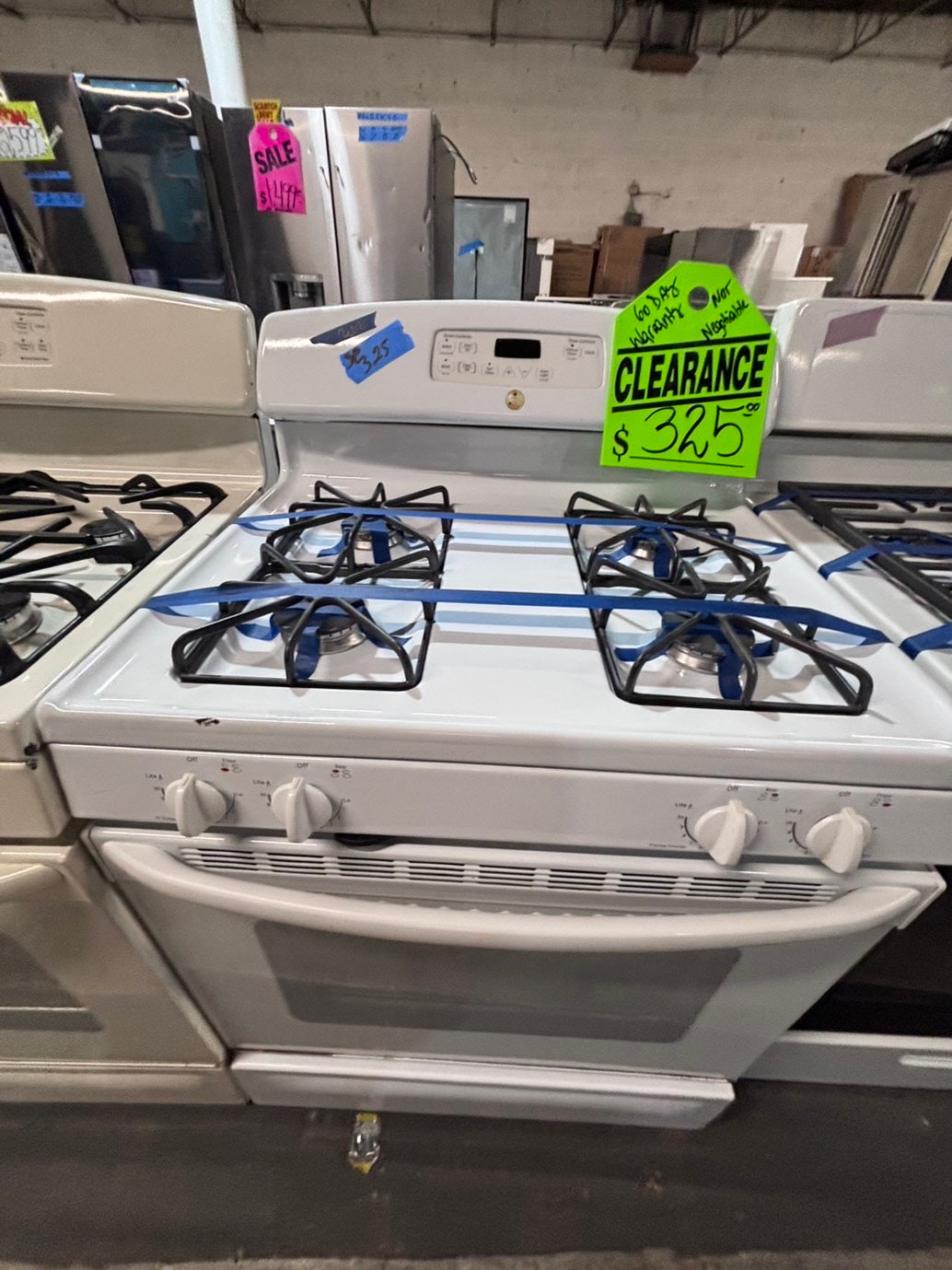 >*Sale🔥 GE Gas range 4 burner bake broil Hi/Lo self clean in  white used-Refurbished 30” #GG6N2B