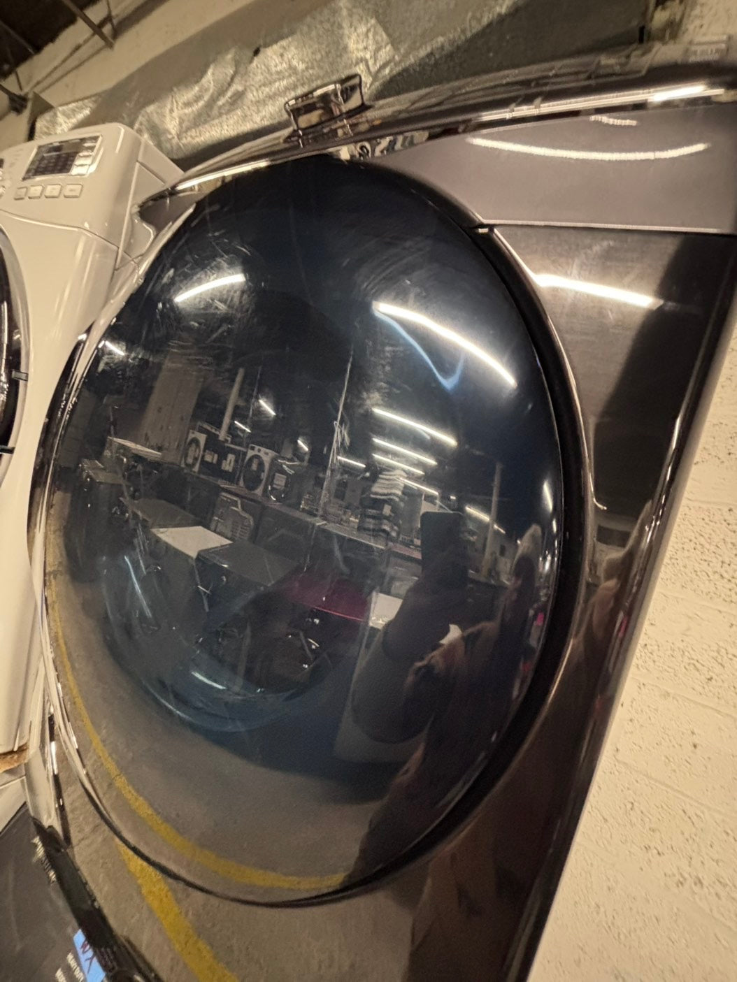 >samsung  front load washer 4.5 cu ft & dryer 7.5 cu ft set electric 220v front load stackable or side by side - sensor dry He in dark gray   #WDKS1B