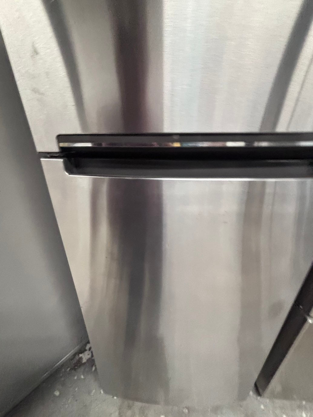 >*28” whirlpool top freezer fridge stainless steel  used-refurbished #FFQX4RB