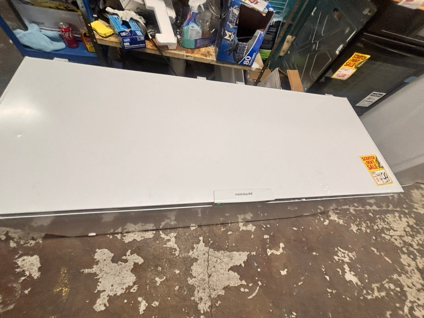 >new open box 📦-frigidaire 20 cu. ft. Chest  Freezer ENERGY STAR #FCH20CB