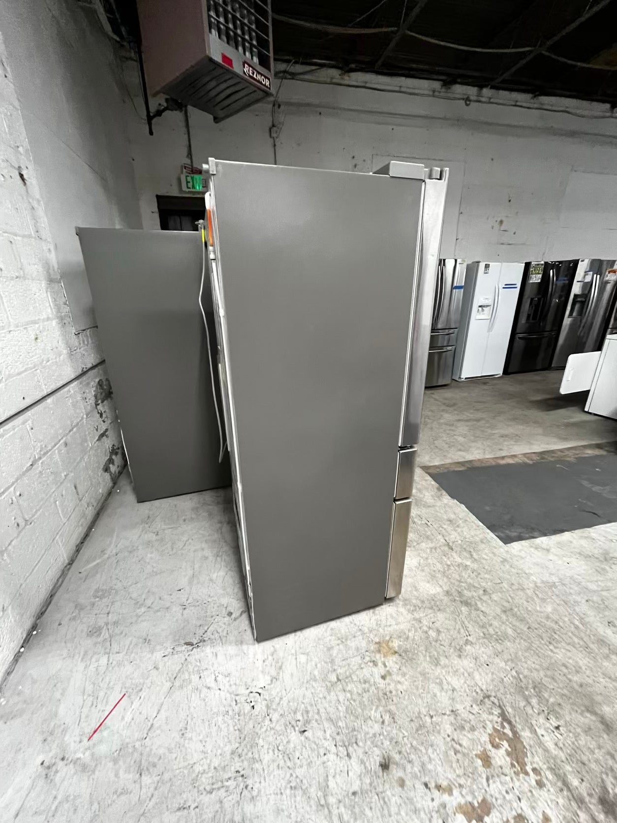 LG Four door Refrigerator stainless steel Showcase w/ ice water dispenser 36" counter-depth  #RF37479B